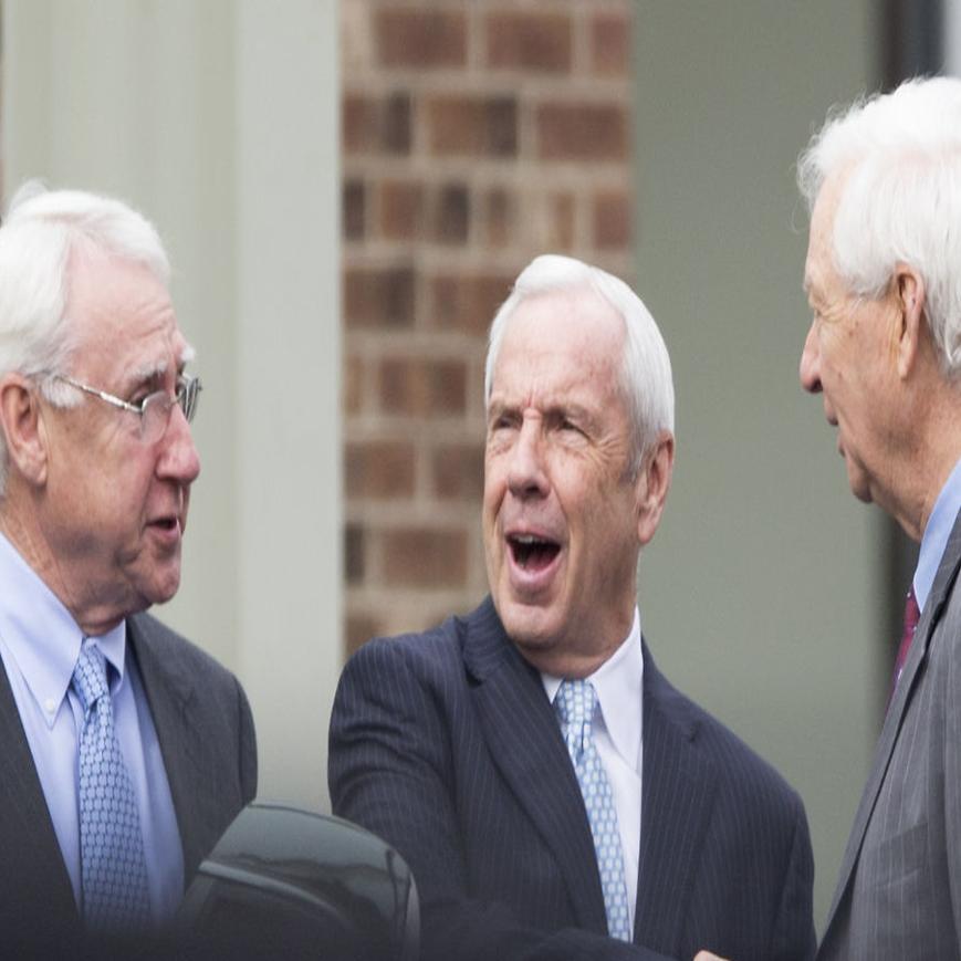 Unc Basketball Legends Turn Out For Dean Smith S Funeral In Chapel Hill Local News Journalnow Com
