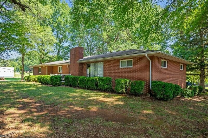 3 Bedroom Home in Winston Salem 595,000