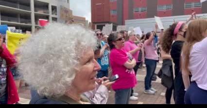 Abortion-rights rally in downtown Winston-Salem draws nearly 400 on Saturday - Vimarsana News