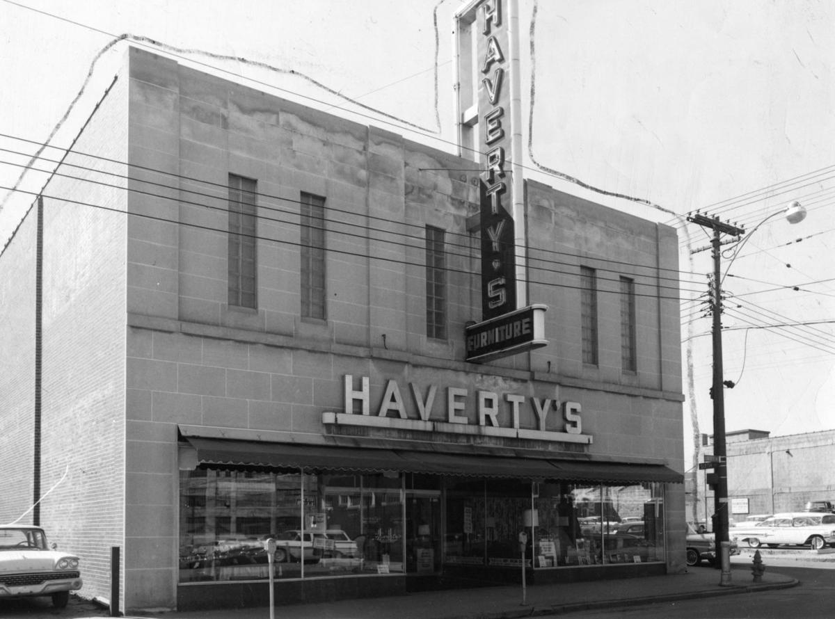 Havertys to go in former Sports Authority store | Local Business