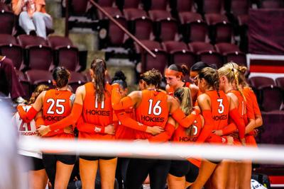 Hokies Fall to Green Bay in Five Sets