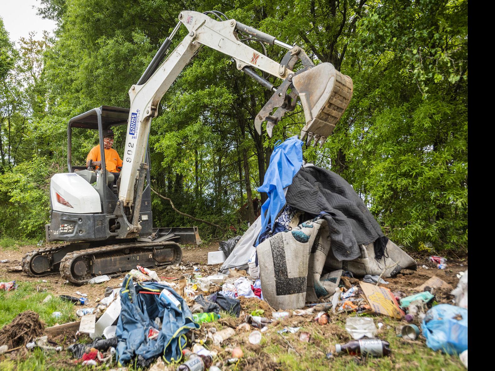 Winston Salem Officials Tearing Down Tent City On Akron Drive Local News Journalnow Com