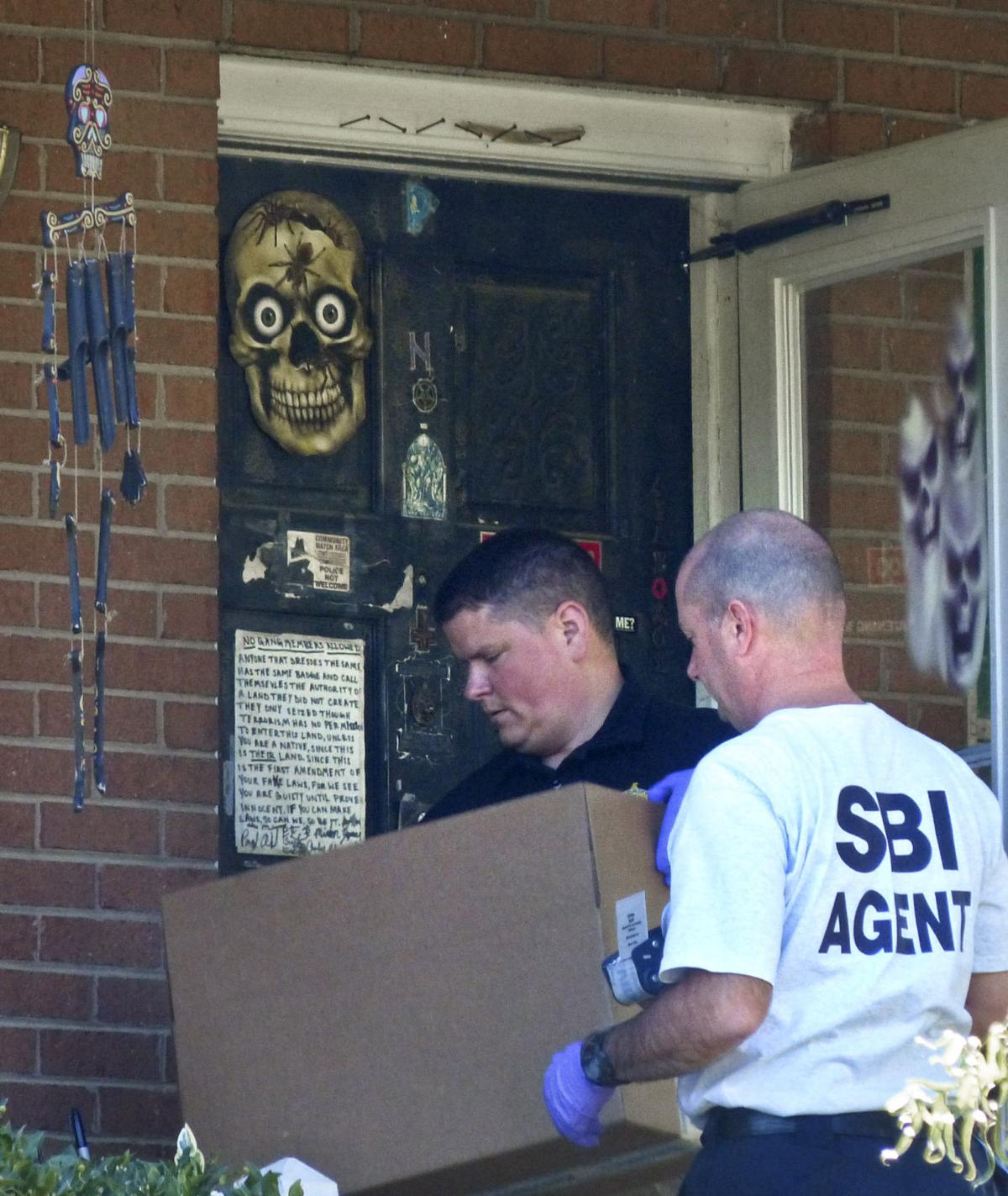 Bodies found in yard at Clemmons home