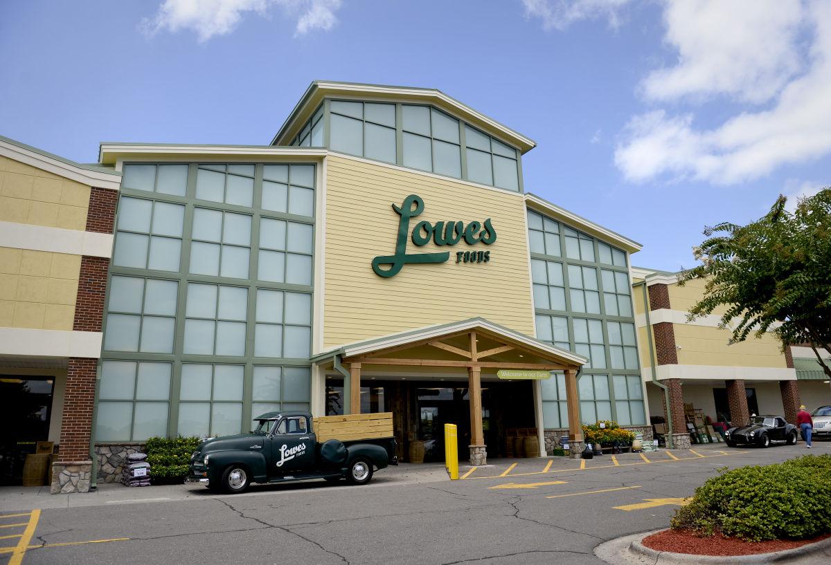 Lowes Foods Revamping Stores With Homegrown Focus Business News Journalnow Com