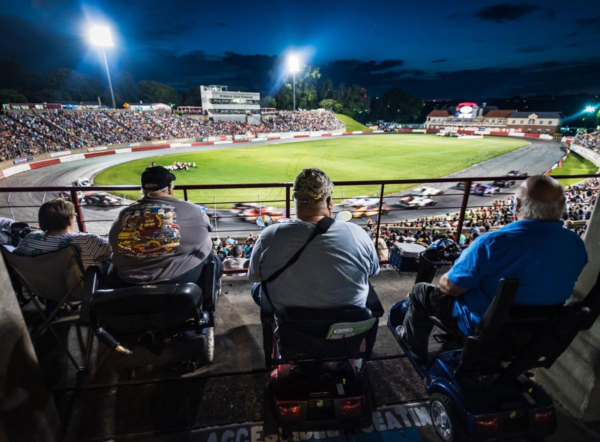 bowman gray stadium modifieds