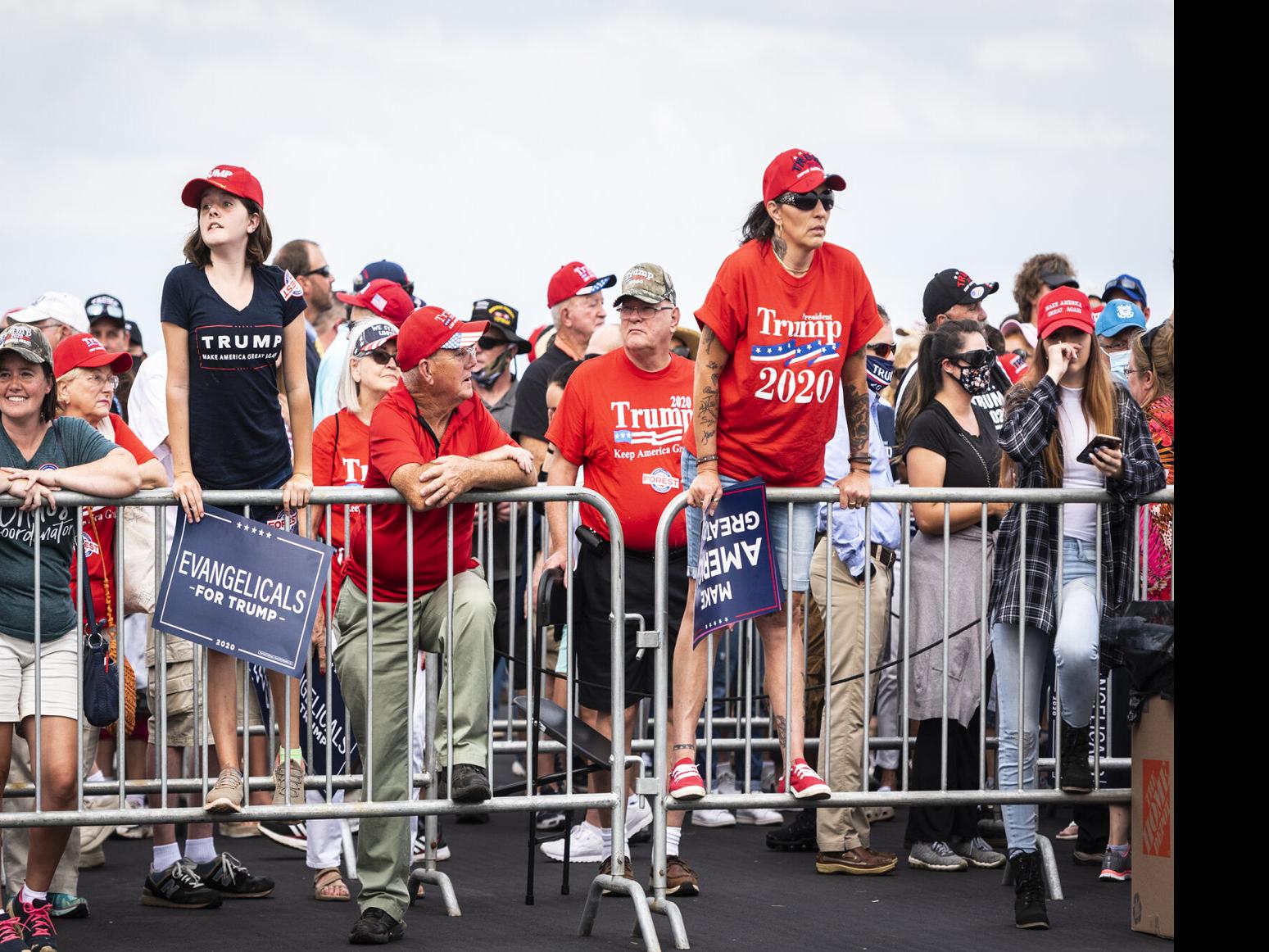 Red Hats Outnumber Masks 100 To 1 At Trump Rally In Winston Salem Columnists Journalnow Com