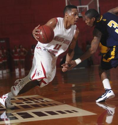 Rams Down Golden Bulls 68 56 College Journalnow Com