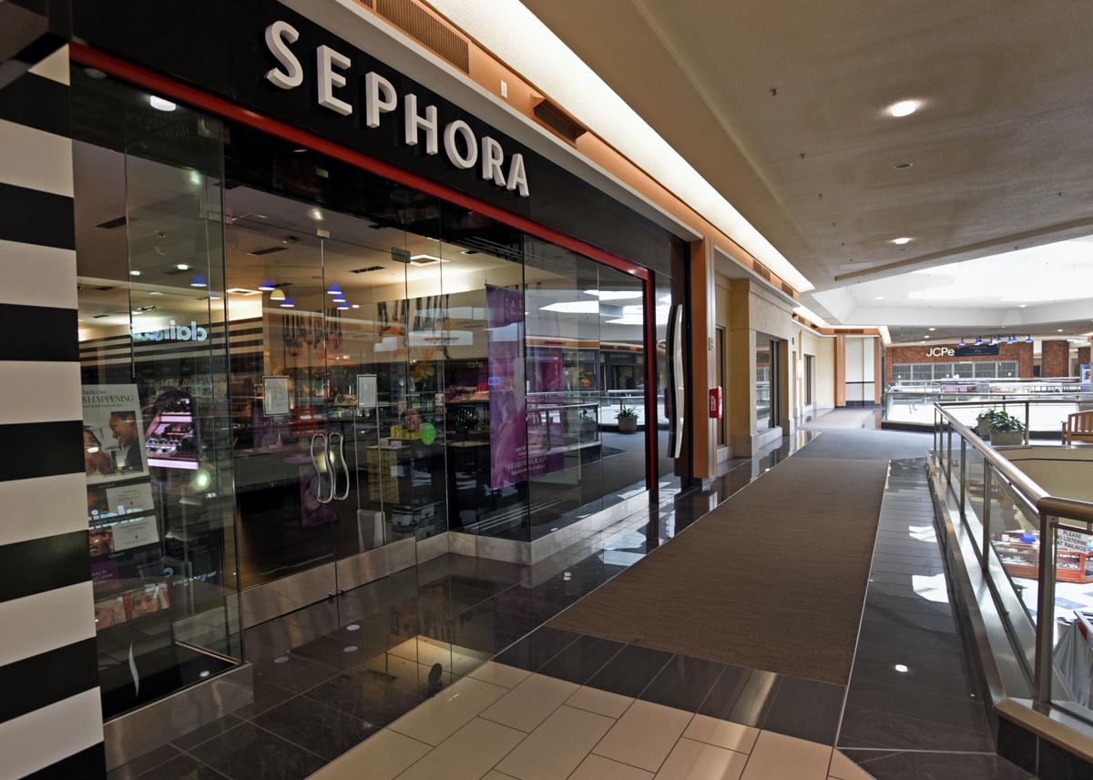 Liner up for grand opening of Sephora Inside JCPenney