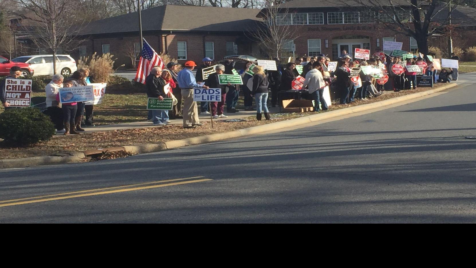 Activists Take To Streets In National Effort To Defund Planned Parenthood Local News Journalnow Com