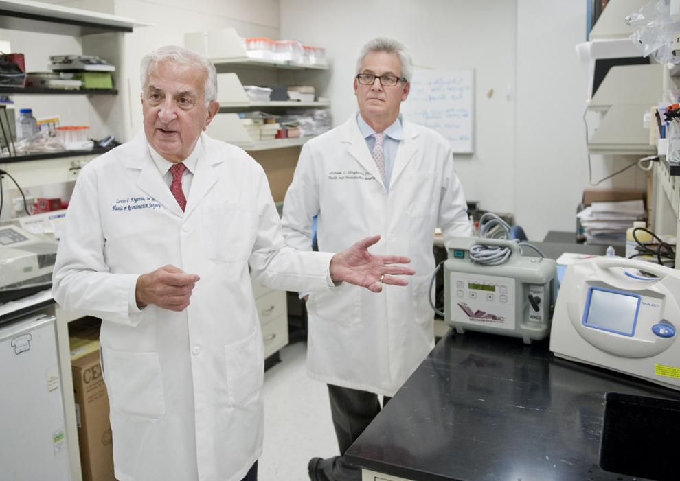 WinstonSalem doctor receives award for device that helps wounds to heal