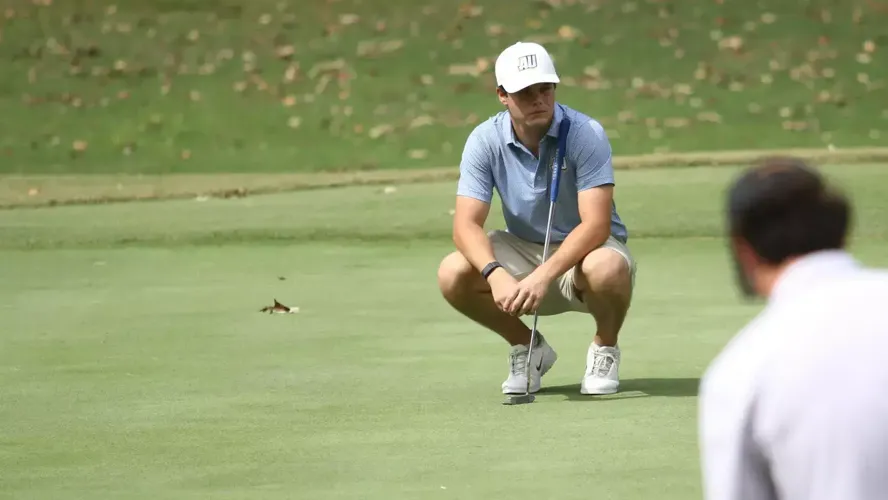 Men’s golf finishes final tournament of fall season