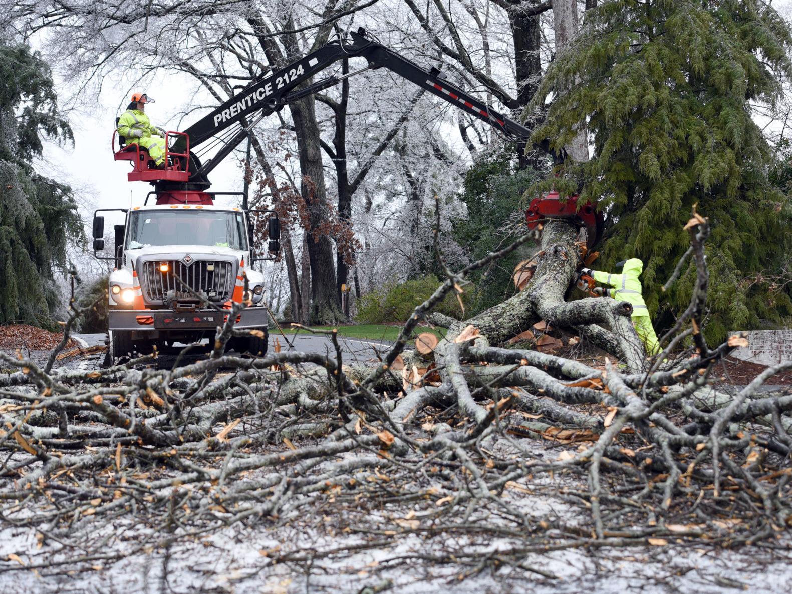 Ice Storm Leads To Power Outages Two Hour Delay For Winston Salem Forsyth County Schools Local News Journalnow Com