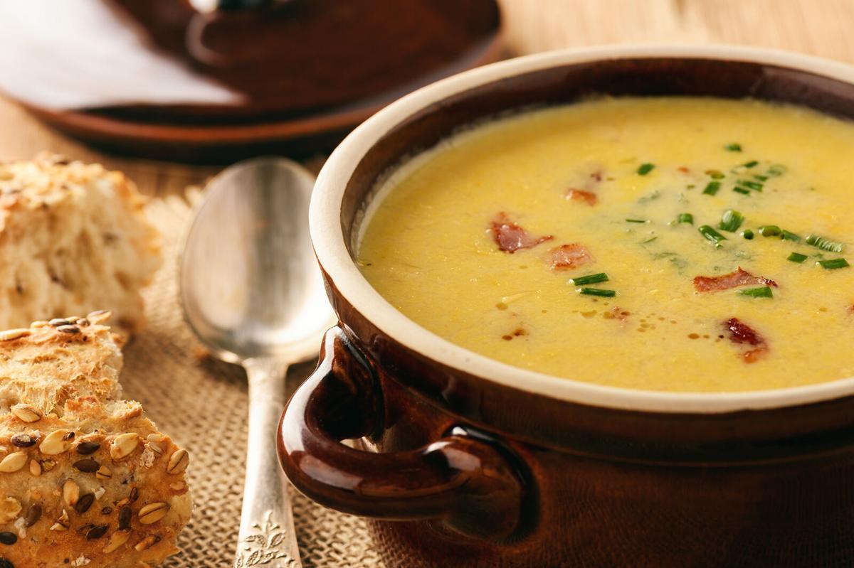 FOOD-CORN-CHOWDER-DMT
