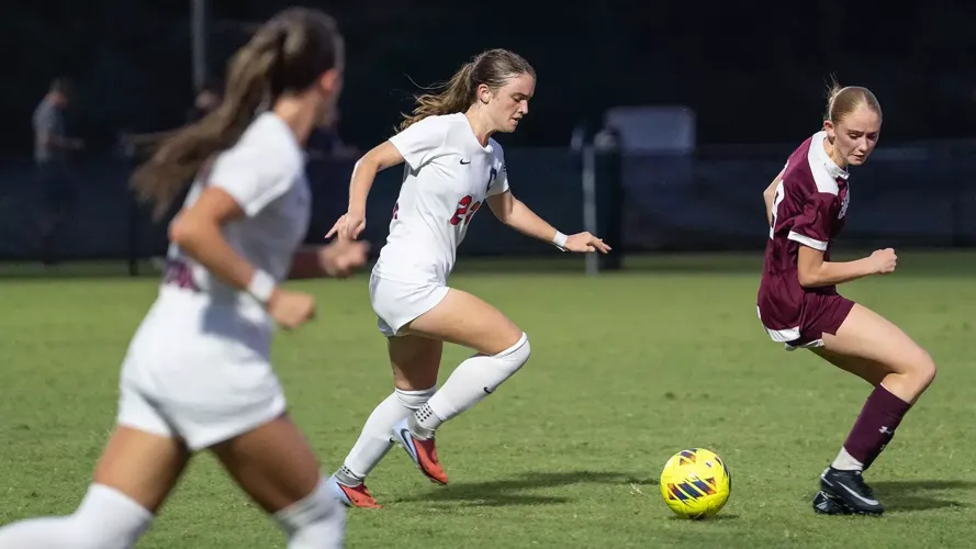 No. 9 Women's Soccer Resists Late Patriot Charge in 2-1 Regional Win