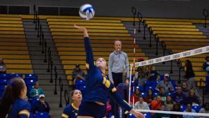 Local Women’s Volleyball Team Hosts Eastern Mennonite in Matchup