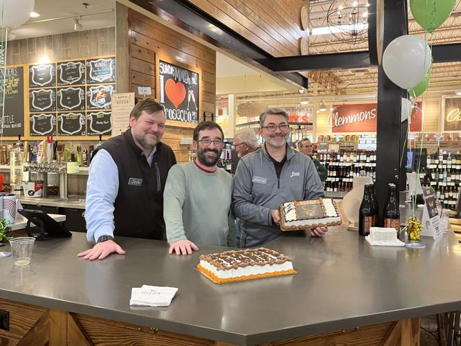 Lowes Foods celebrates Beer Den's 10th anniversary