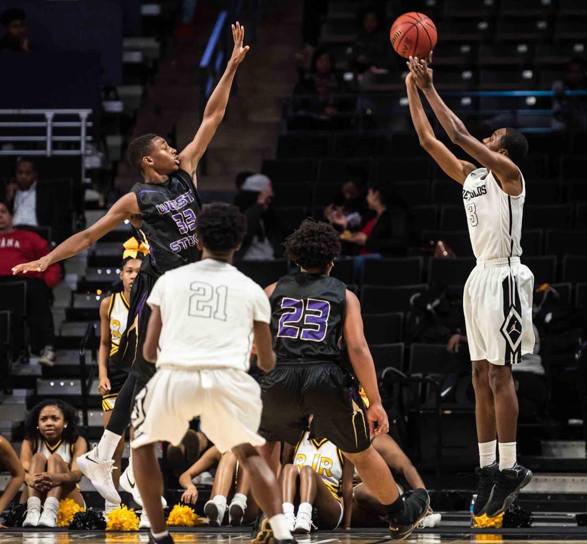 Borland S Dunk Turns The Tide For Reynolds In Victory Over West