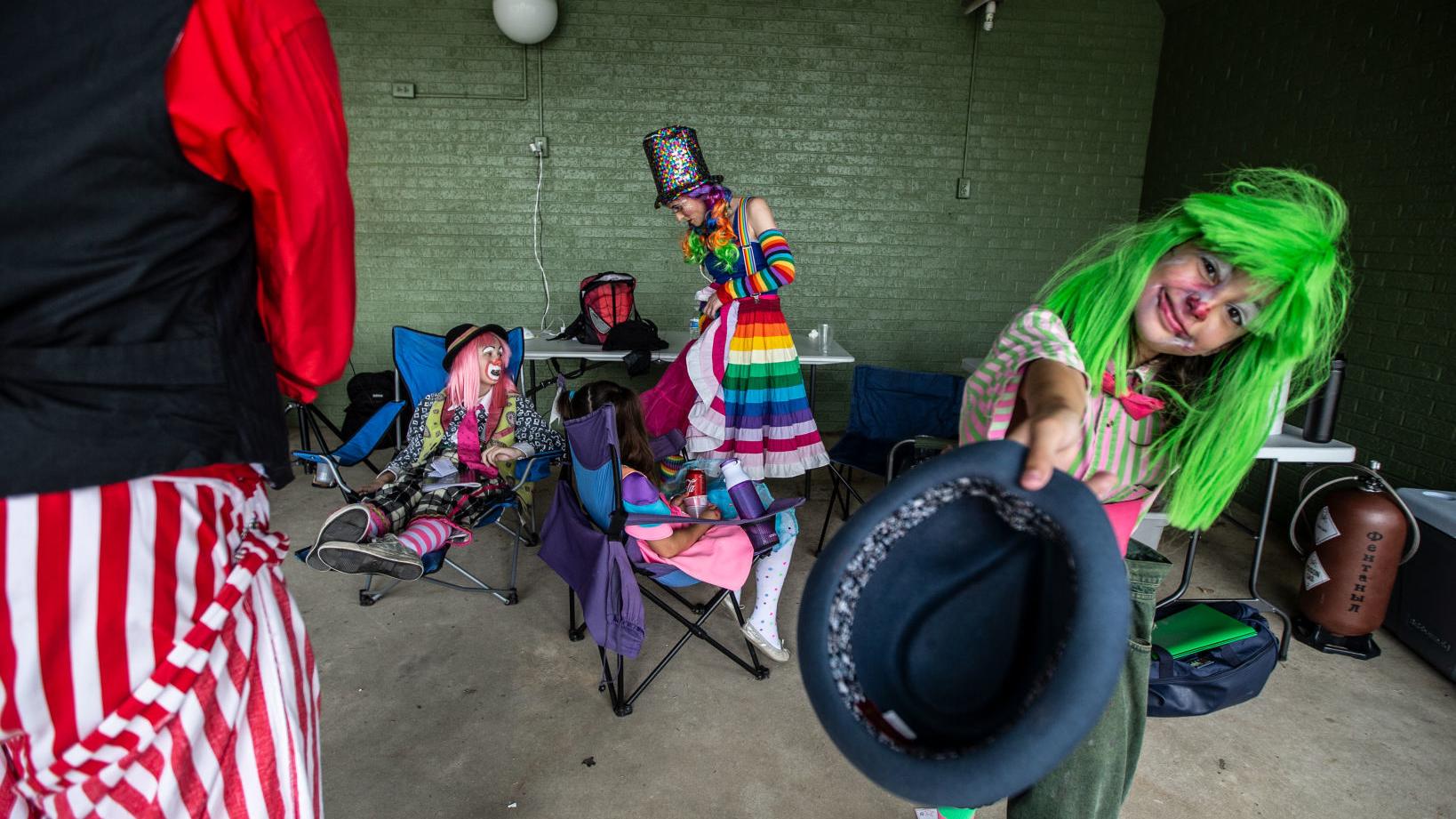 Fear Of Clowns Inspires Director S First Feature Project