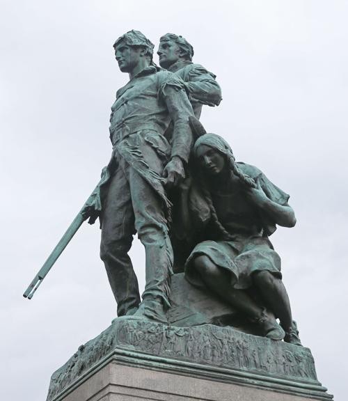 Charlottesville Looks To Remove Lewis Clark Sacagawea Statue Govt And Politics Journalnow Com