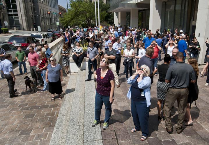 Thousands turn out to watch eclipse at WinstonSalem events