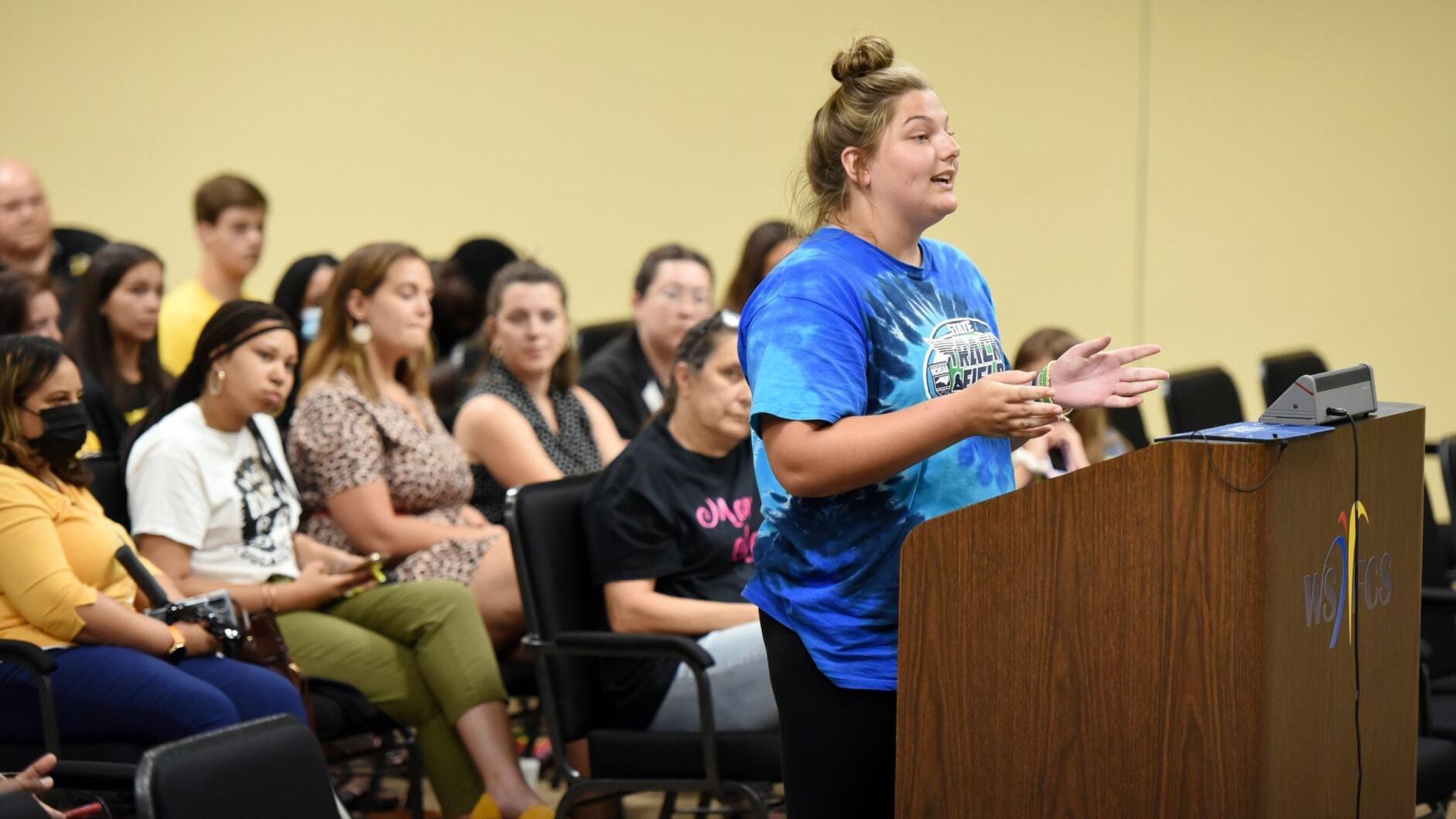 Reynolds stadium wrangling will continue after failed proposals to pledge millions. Students, community, Winston-Salem/Forsyth school board at odds. - Vimarsana News