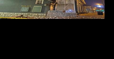 Historic building's roof, side crumble as first responders watch in Mount Airy - Vimarsana News