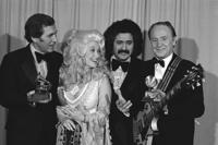 1977: Les Paul, Chet Atkins, Dolly Parton and Freddie Fender