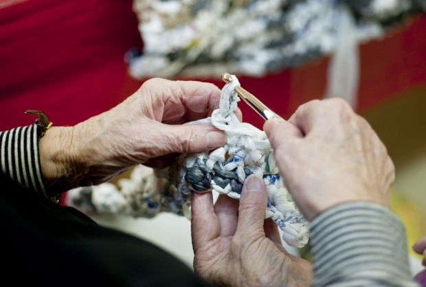 knitting for homeless