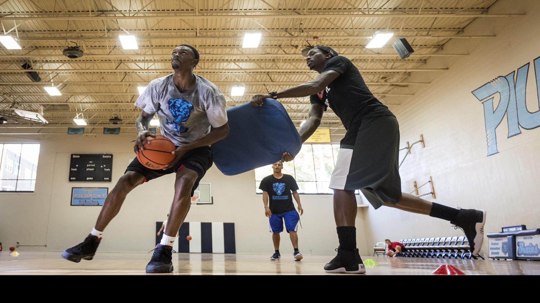 Hometown Legend Howard Returns To Wfu In New Role Wfu