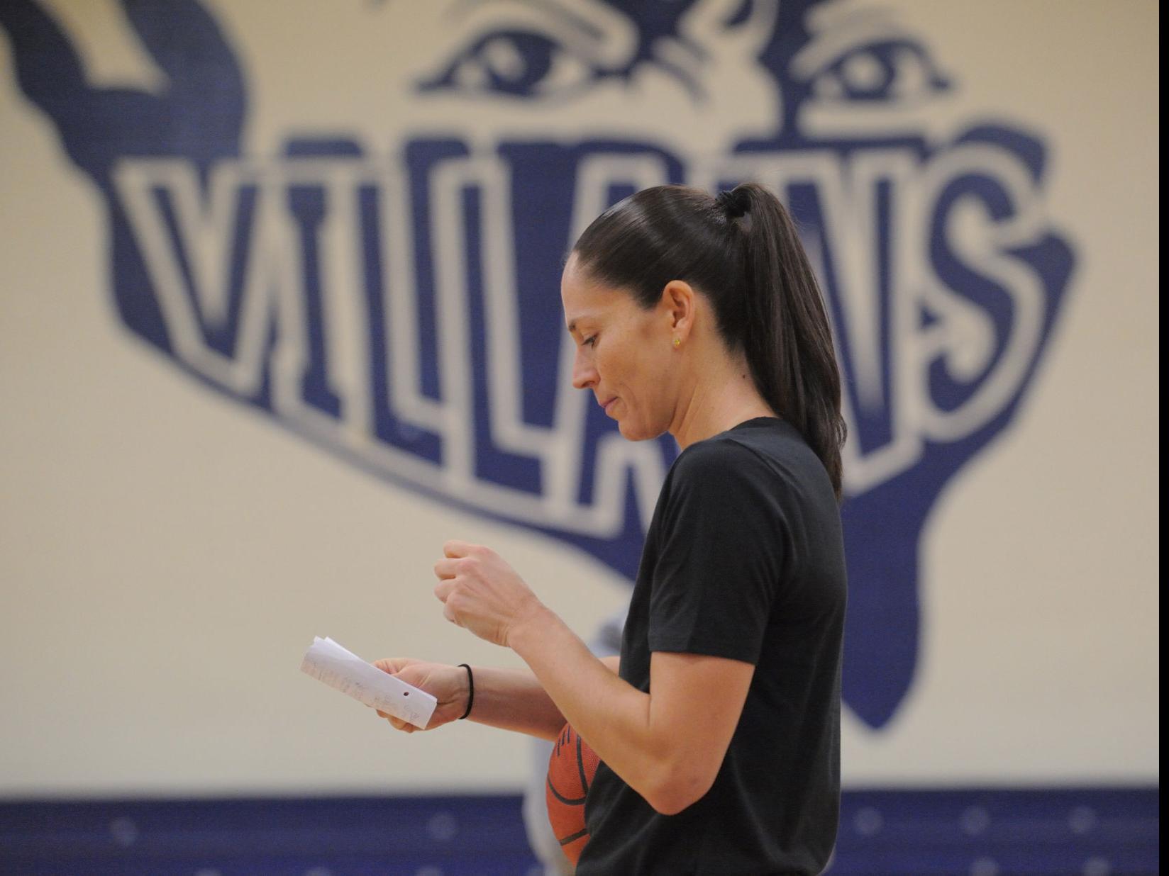 Bird Shares Basketball Knowledge Advice At Camp High School Journalnow Com
