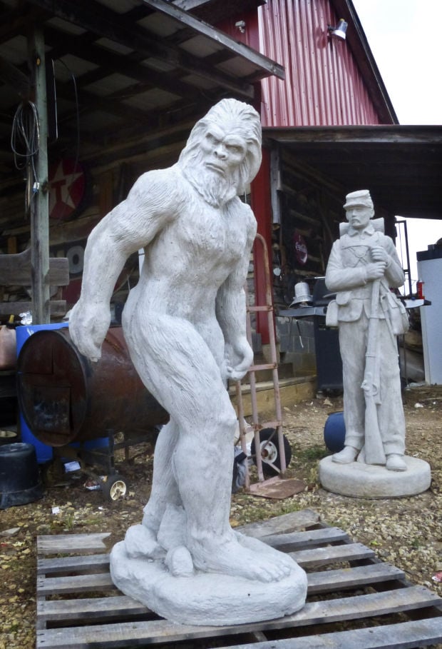 Slick's Pottery and Cement Yard Sculptures Galleries