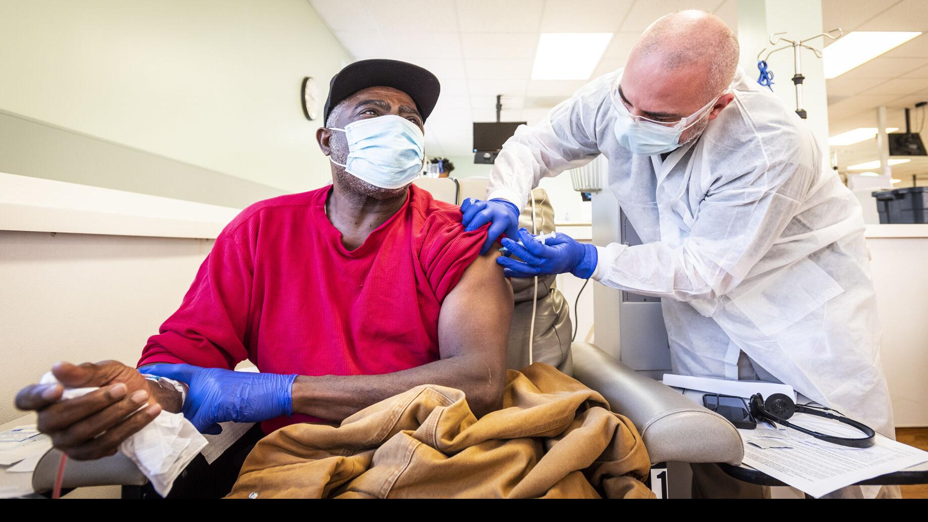 Wake Forest Baptist gives COVID-19 vaccine to patients getting dialysis.  It's a 'no-brainer,' patient says | Local News | journalnow.com