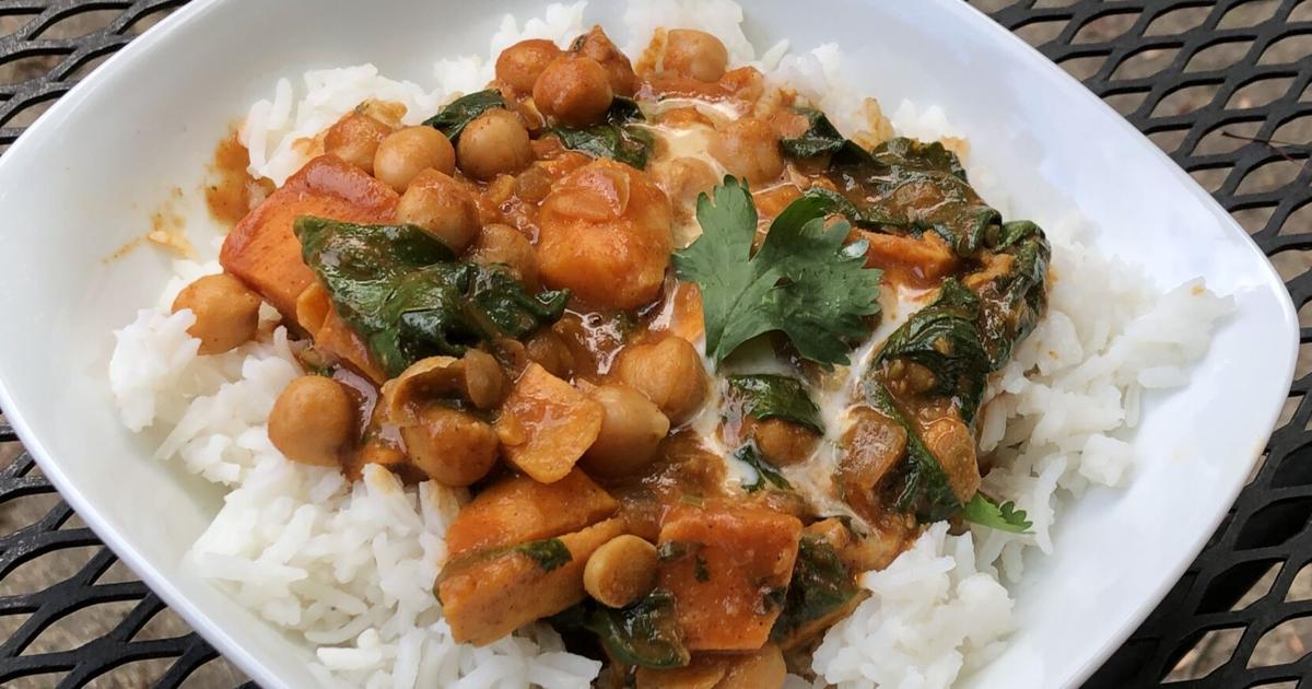 Recipe Swap: Spinach and sweet potatoes liven up curried chickpeas