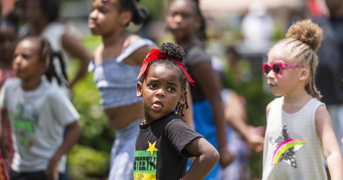 Thousands attend WinstonSalem's Festival with music