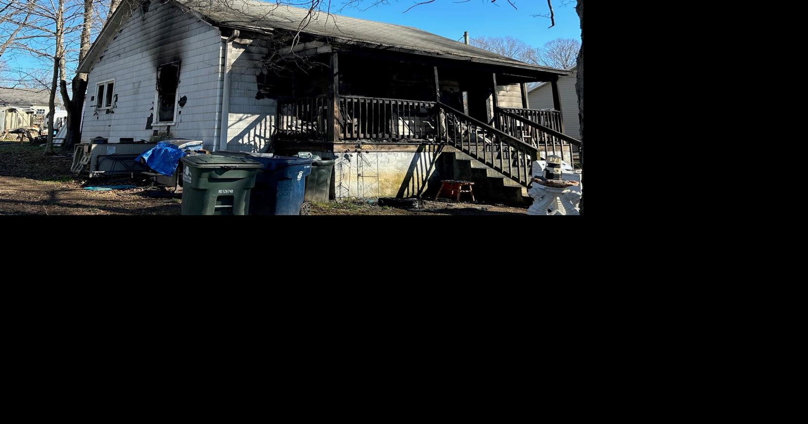 Two firefighters receive minor injuries in Lexington house fire