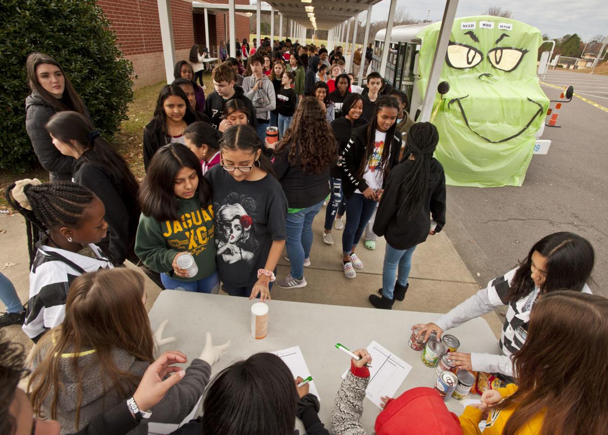 Southeast Middle Students Collect Food Items Bail Out