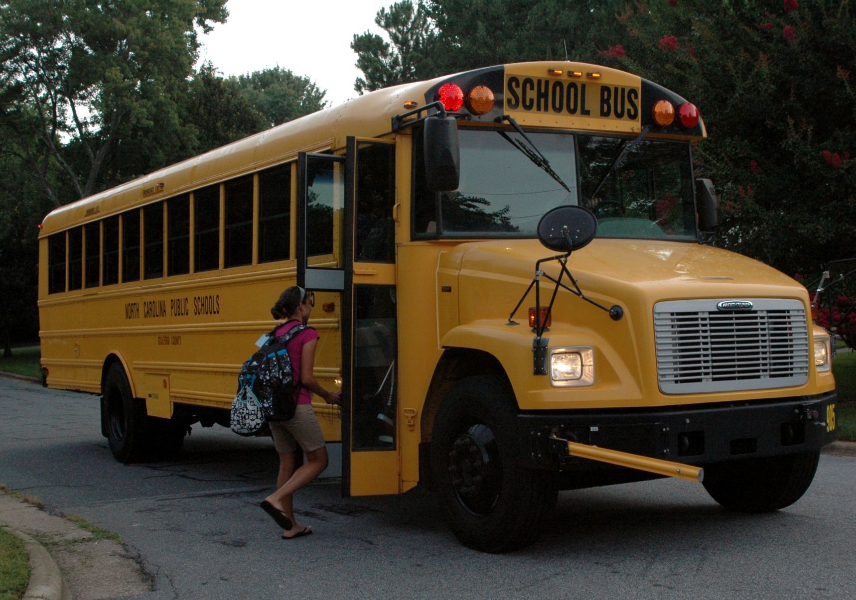 Thomas Built Buses Laying Off More Than 100 Employees In High Point