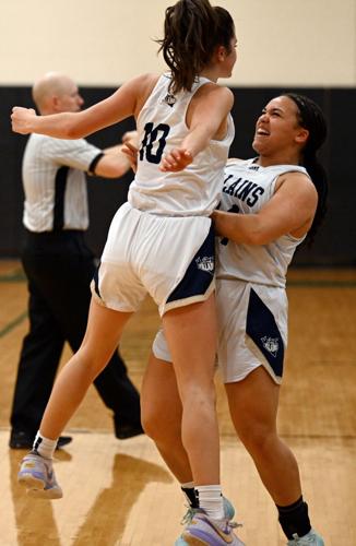 Cherokee girls basketball into NCHSAA 4th round vs Bishop McGuinness