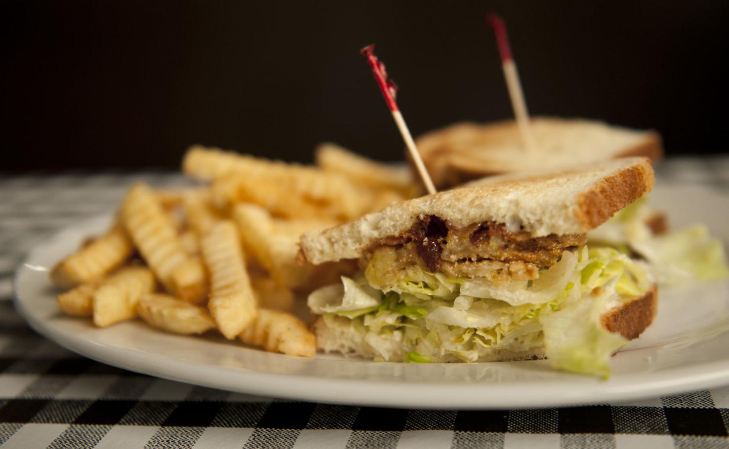 801 Southern Kitchen and Pancake House opens in Advance