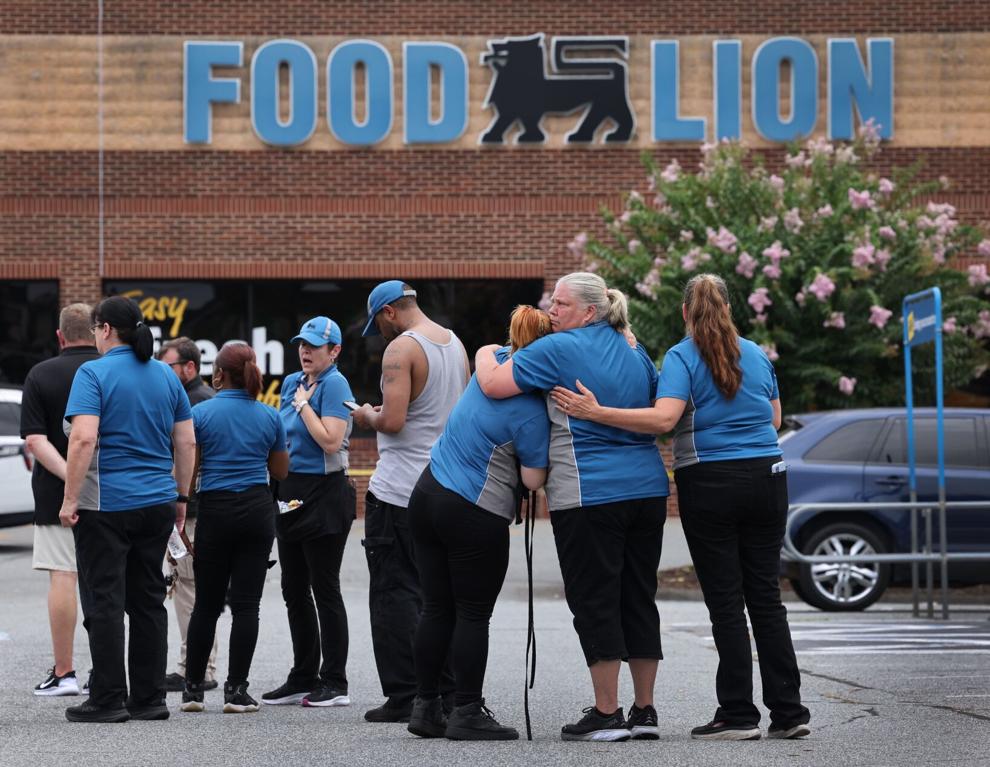 Food Lion evacuated after report of shooting