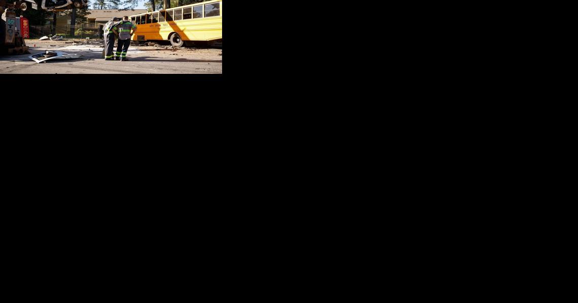 School bus crashes into dump truck, another vehicle, injuring 17 in Charlotte - Vimarsana News
