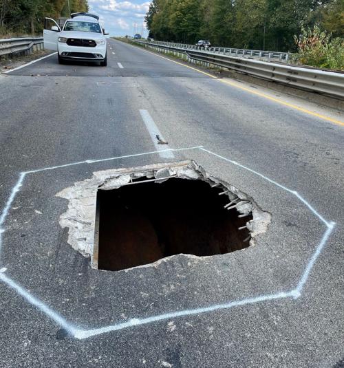 Westbound I-40 closed in Iredell County
