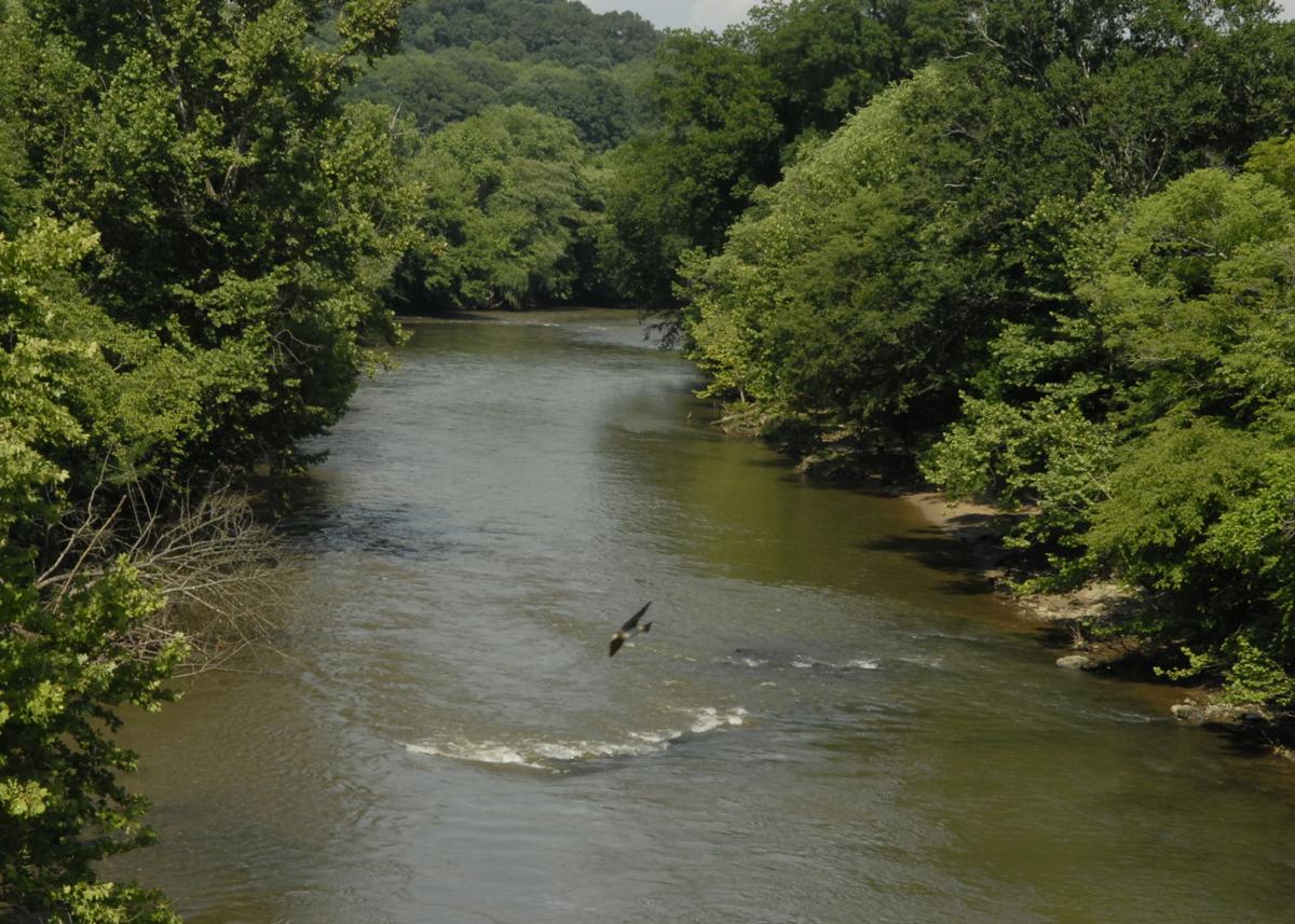 Large-scale searching for missing canoeist in Yadkin River ended | News | journalpatriot.com