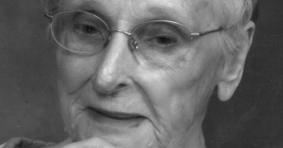 Rosla Chambers Moore Obituaries