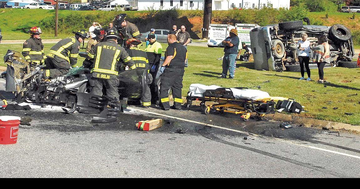 U.S. 421 wreck takes life News(02)