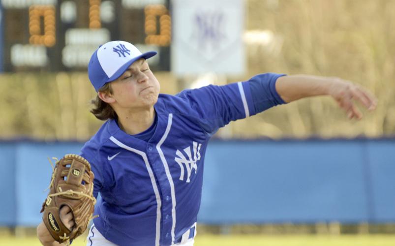 Chipman delivers, North holds off Huskies Sports