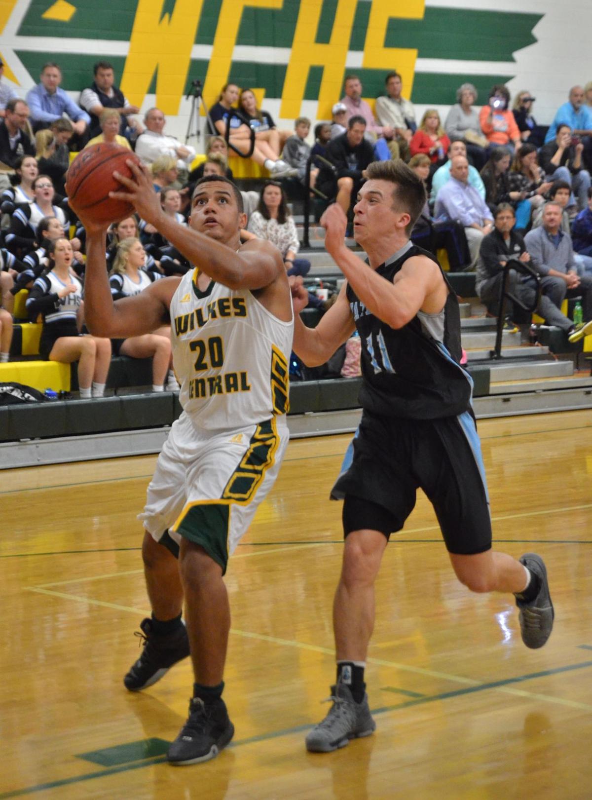 Central Holds Off Pioneers In Thrilling Season Opener Online