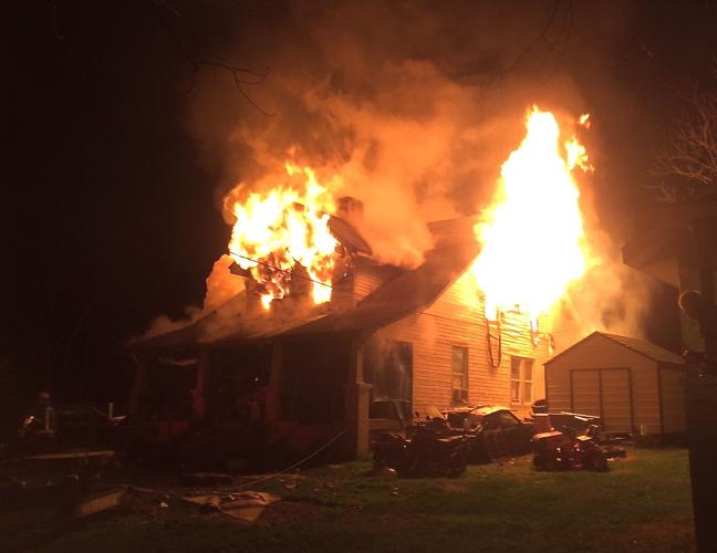 Neighbors help rescue people on roof of burning house in Cricket | News | journalpatriot.com