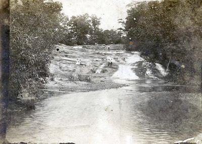 Carter Falls-4-miles-up-elkin-creek-dam 1910