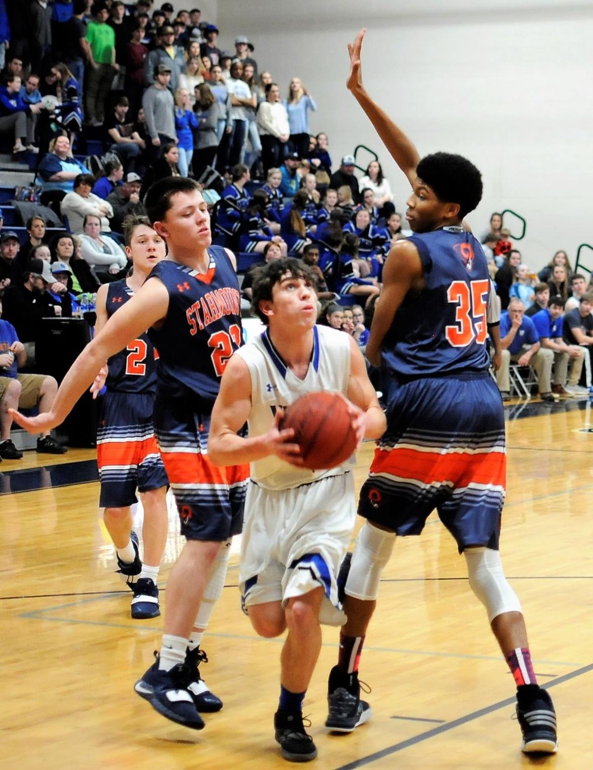 Starmount Overcomes Carlton S Big Game With Fast Start Sports